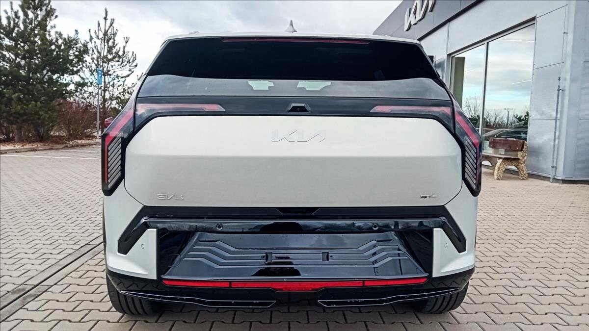KIA EV3 CUV 0,0 150 kw