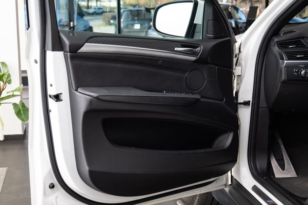 BMW X6 SUV / Terénní 3,0 l 180 kw