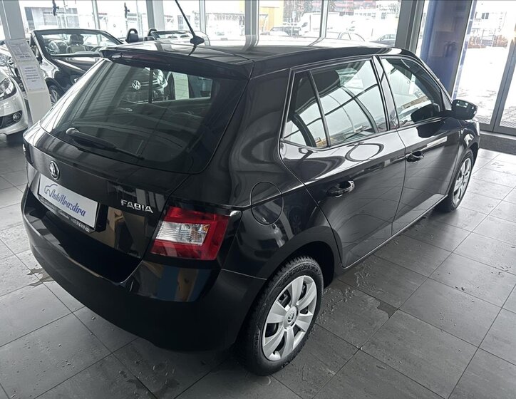 Škoda Fabia Hatchback 999,0 70 kw