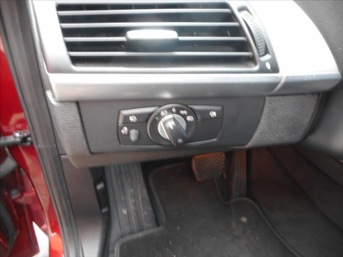 BMW X5 SUV / Terénní 3,0 l 180 kw