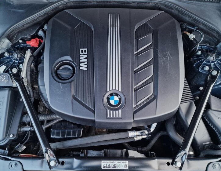 BMW Řada 5 Kombi 2,0 l 135 kw