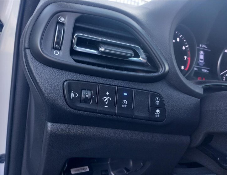 Hyundai i30 Kombi 998,0 88 kw