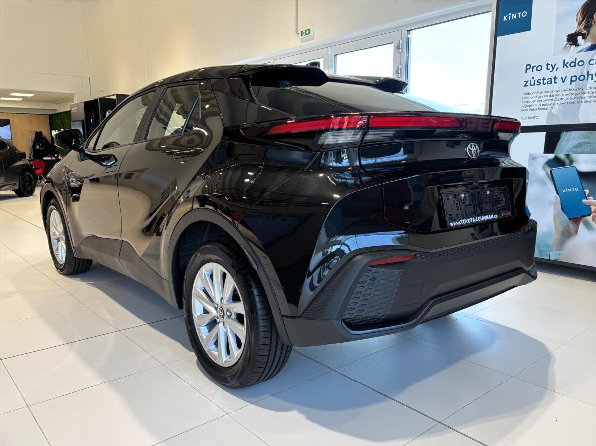 Toyota C-HR SUV 1,8 l 103 kw