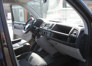 Volkswagen Caravelle 10