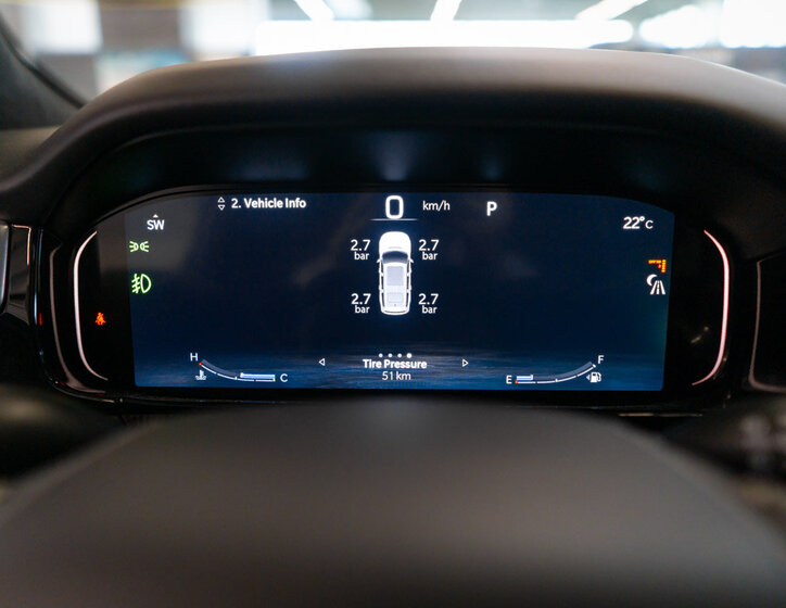 Jeep Grand Wagoneer SUV / Terénní 6,4 l 351 kw