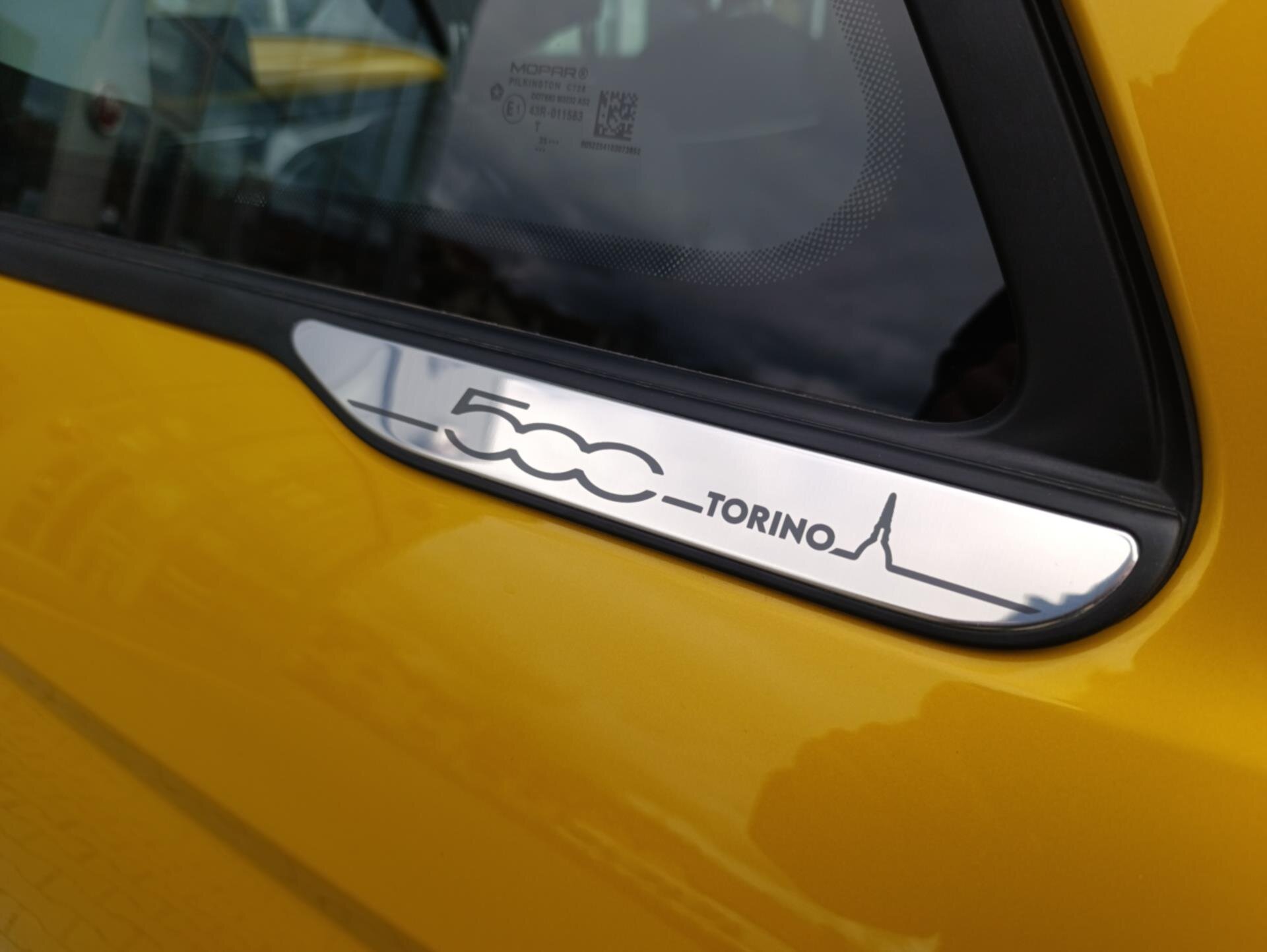 Fiat 500 Hatchback 999,0 48 kw