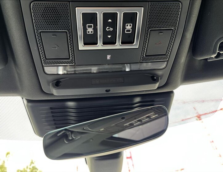 Land Rover Discovery SUV / Terénní 3,0 l 257 kw