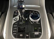 BMW X5 SUV 3,0 l 210 kw