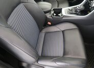 Toyota RAV4 SUV / Terénní 2,5 l 131 kw