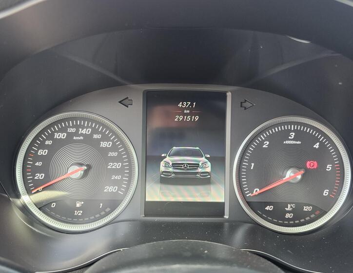 Mercedes-Benz Třídy C 17