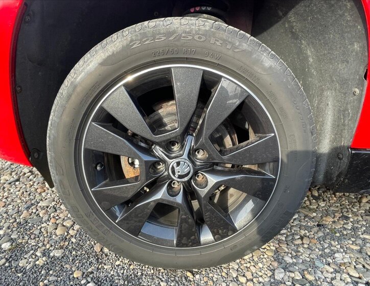 Škoda Yeti SUV / Terénní 1,2 l 77 kw