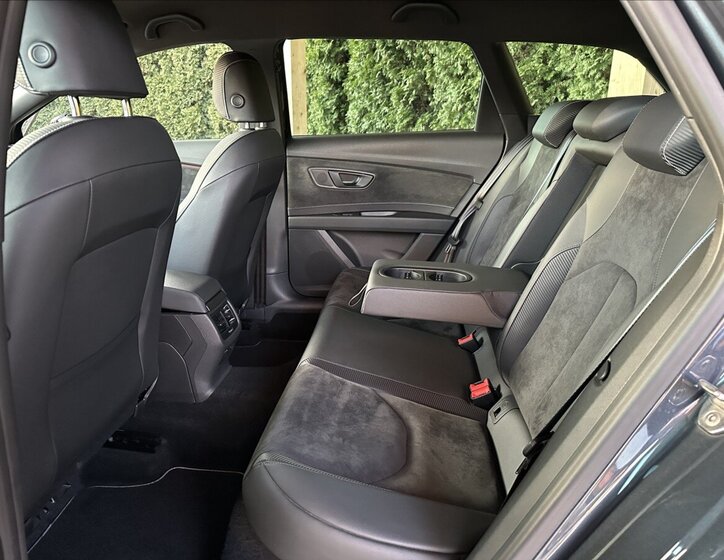 Seat Leon Kombi 2,0 l 221 kw