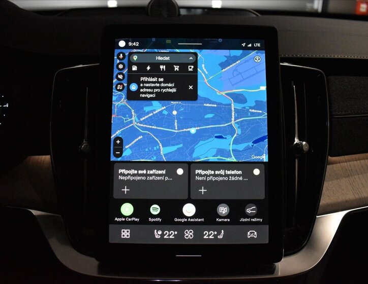 Volvo XC90 SUV / Terénní 2,0 l 228 kw