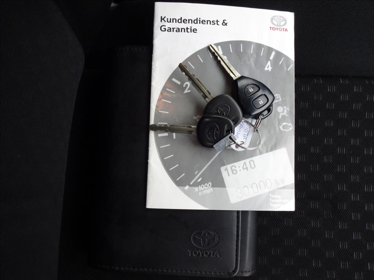 Toyota Urban Cruiser Hatchback 1,3 l 74 kw