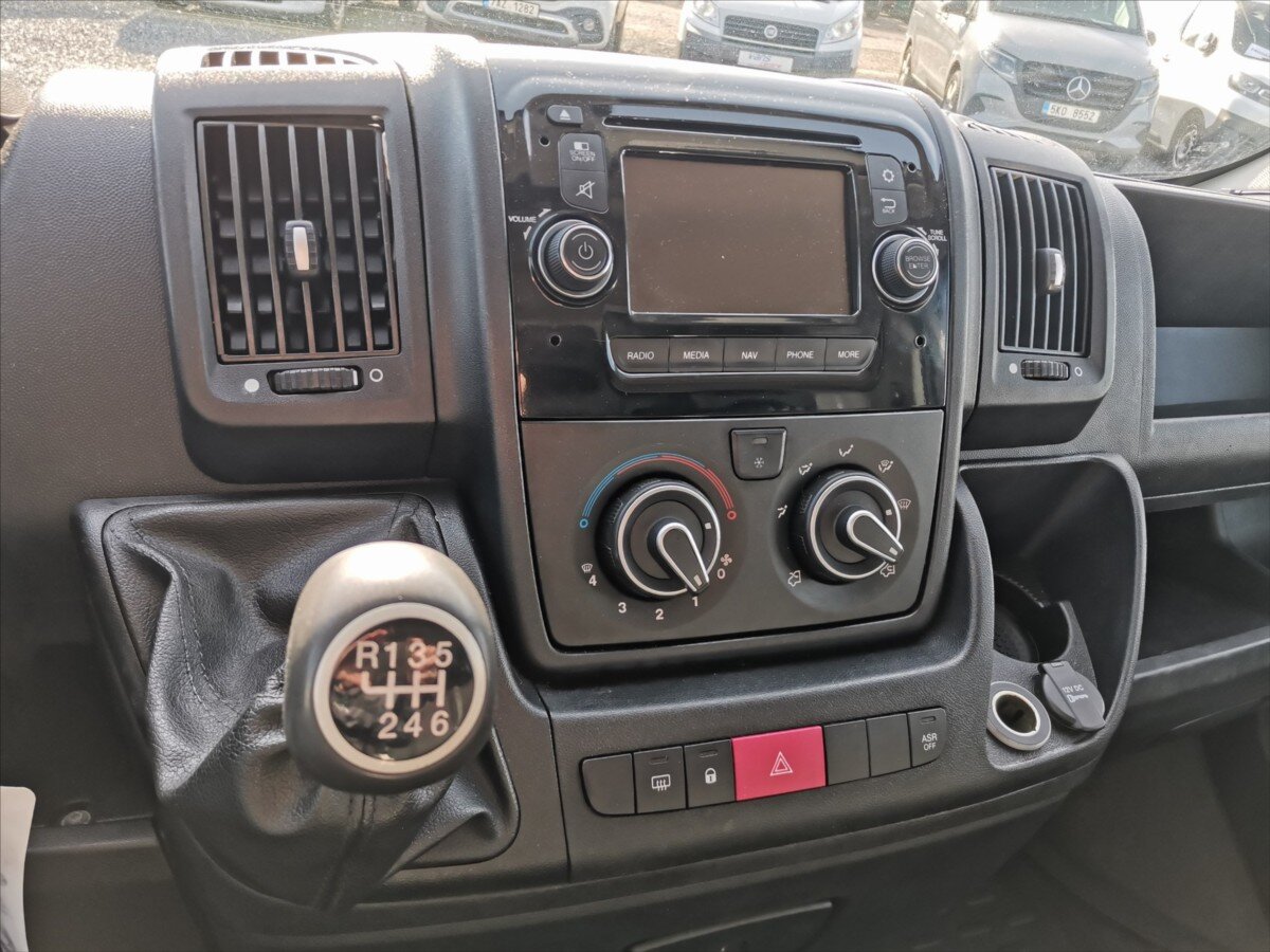 Citroën Jumper Skříň 2,2 l 110 kw