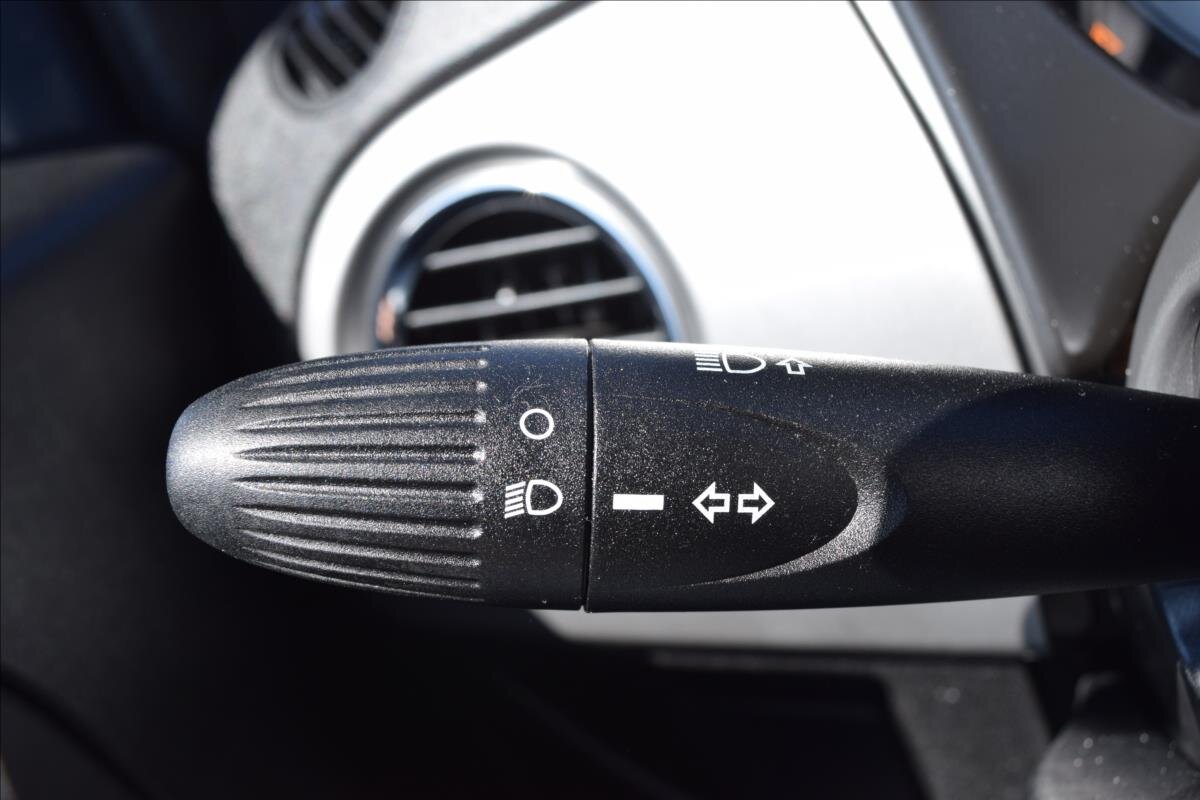 Fiat 500 Hatchback 875,0 63 kw