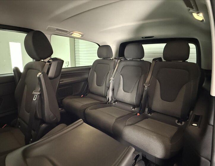 Mercedes-Benz Třídy V MPV 2,1 l 140 kw