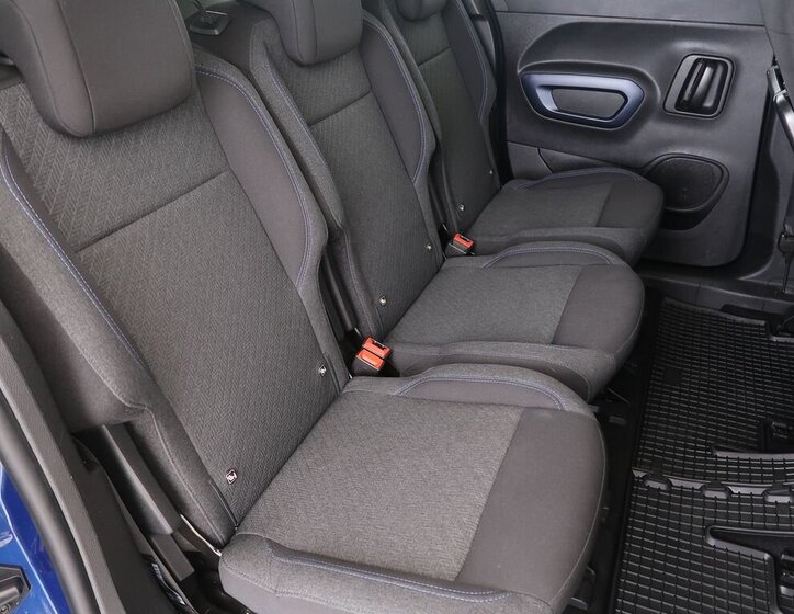 Peugeot Rifter MPV 1,5 l 96 kw