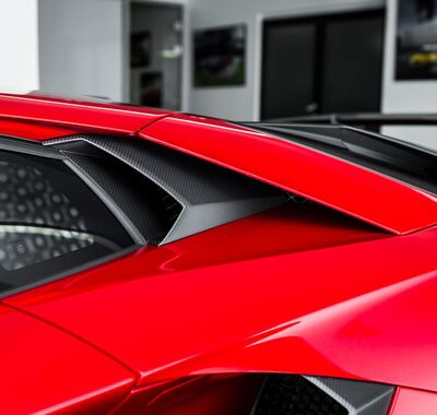 Lamborghini Aventador 18