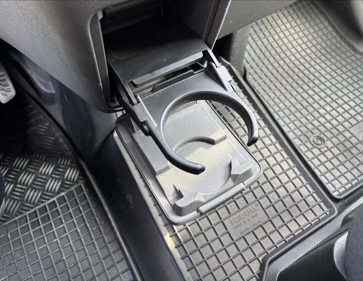 Ford Transit Skříň 2,0 l 96 kw