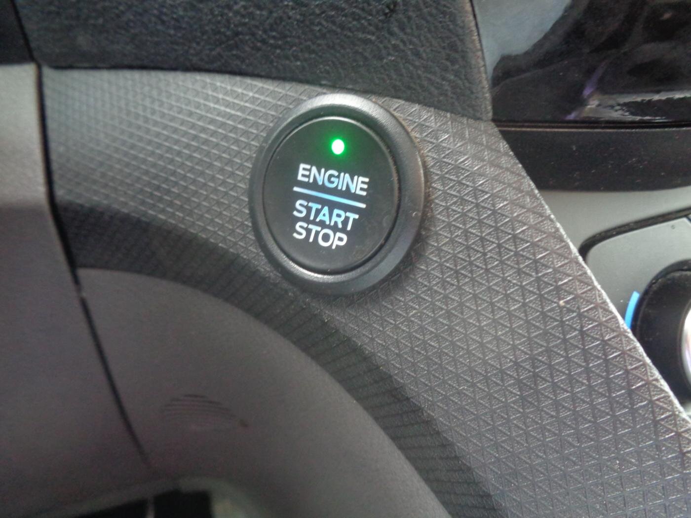 Ford Transit Connect Ostatní 1,5 l 88 kw