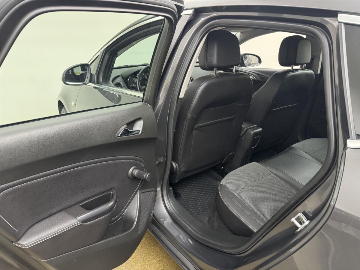 Opel Astra Hatchback 1,4 l 103 kw