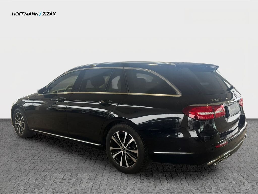 Mercedes-Benz Třídy E Kombi 2,0 l 143 kw