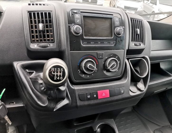 Peugeot Boxer Ostatní 2,0 l 96 kw