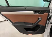 Škoda Superb Liftback 1,4 l 160 kw