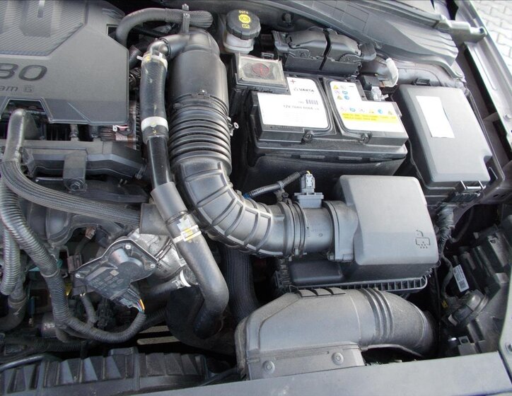 Hyundai i30 Kombi 998,0 88 kw