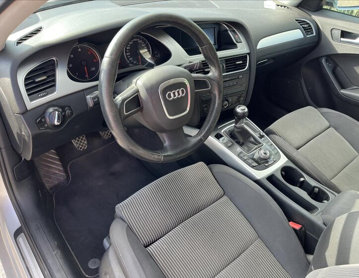 Audi A4 Kombi 2,0 l 88 kw