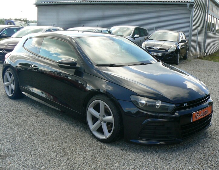 Volkswagen Scirocco 2