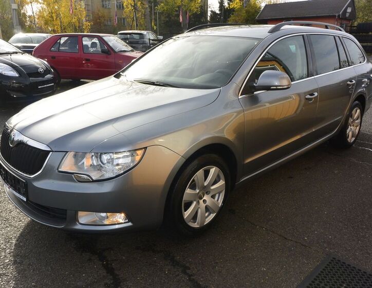 Škoda Superb 1