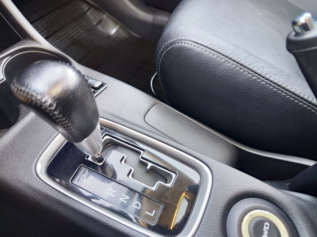 Mitsubishi Outlander SUV / Terénní 2,3 l 110 kw