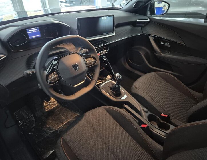 Peugeot 2008 SUV 1,2 l 74 kw