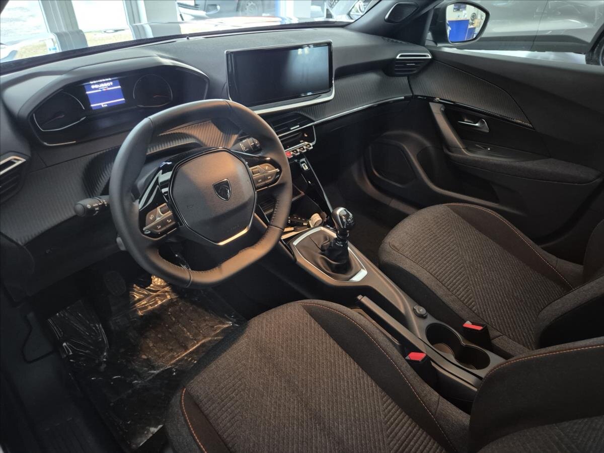 Peugeot 2008 SUV 1,2 l 74 kw