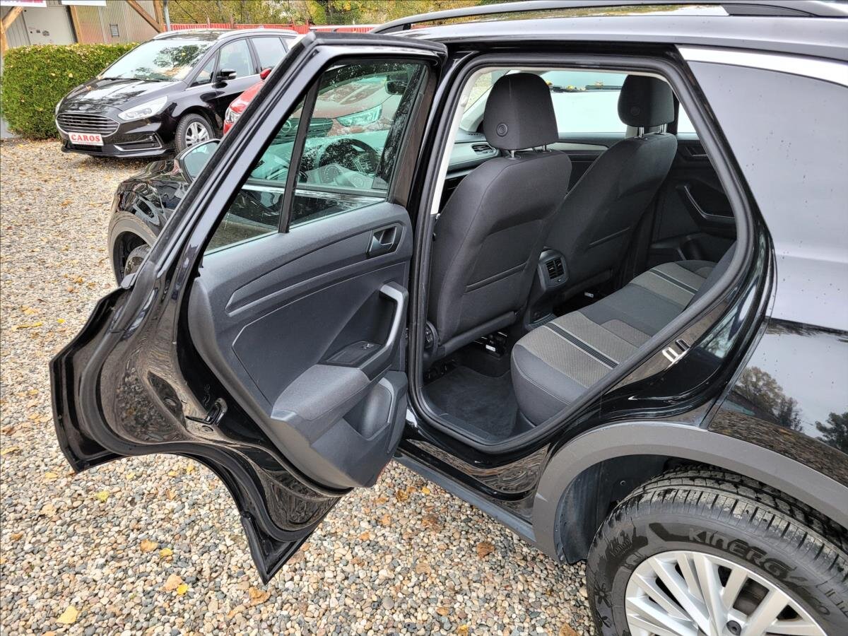 Volkswagen T-Roc SUV / Terénní 999,0 85 kw