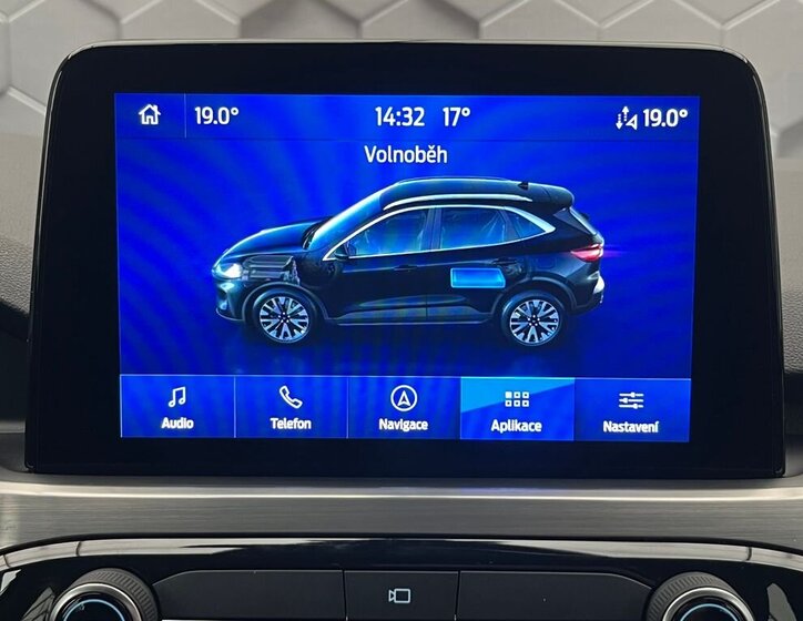 Ford Kuga SUV / Terénní 2,5 l 140 kw