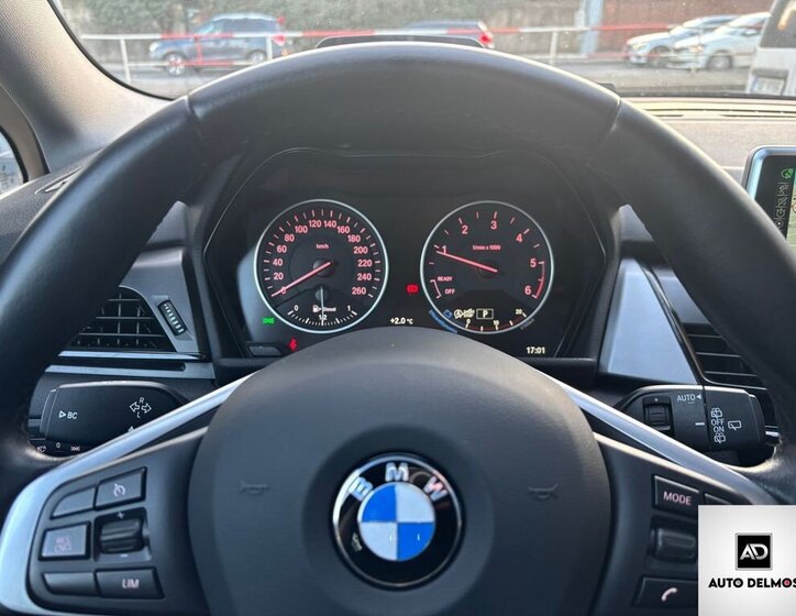 BMW Řada 2 MPV 2,0 l 110 kw