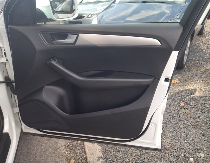 Audi Q5 Kombi 2,0 l 105 kw