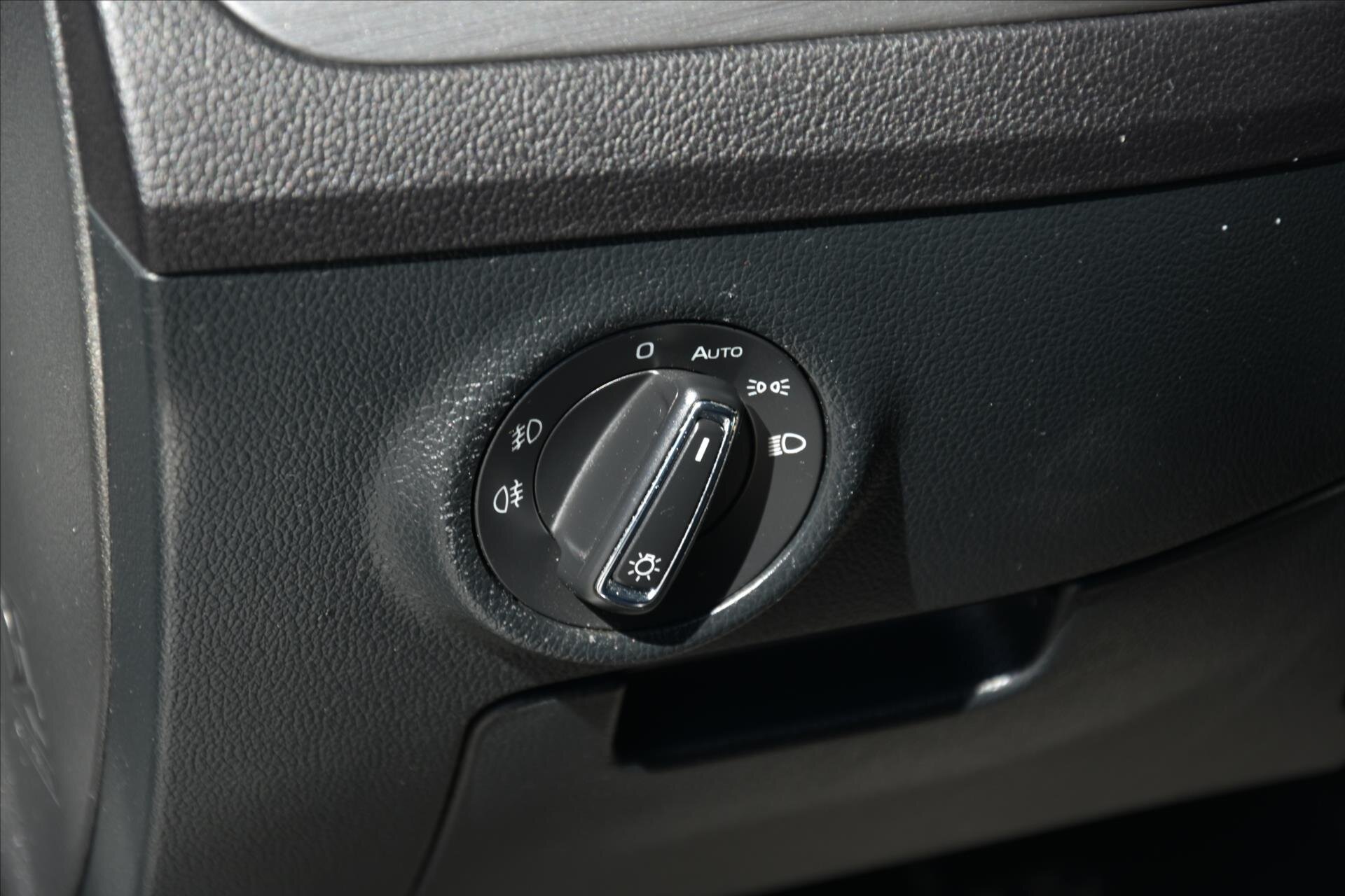 Škoda Superb Liftback 2,0 l 110 kw