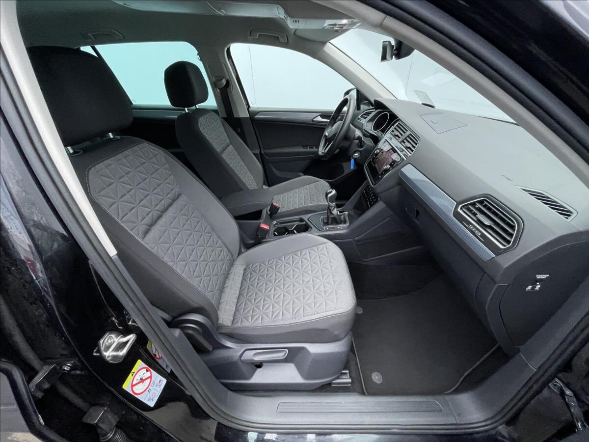 Volkswagen Tiguan SUV 1,5 l 110 kw