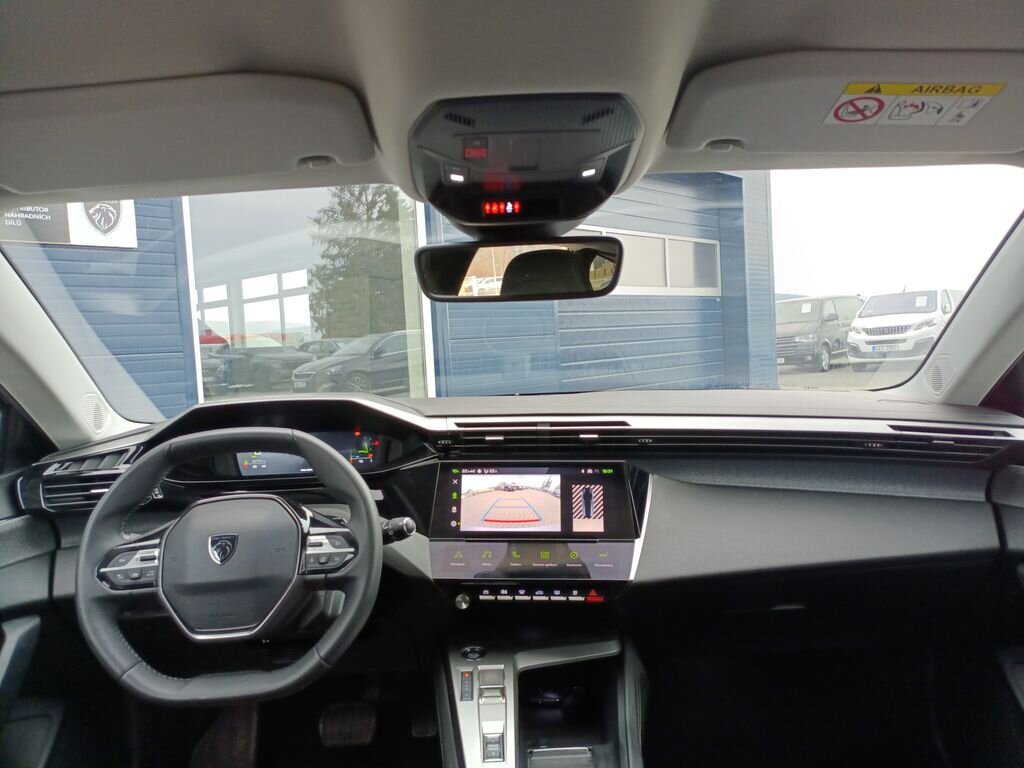 Peugeot 308 Kombi 1,2 l 96 kw