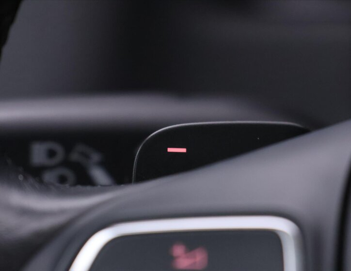 Volkswagen Tiguan SUV 2,0 l 132 kw