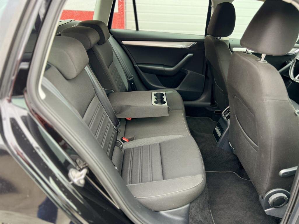 Škoda Octavia Kombi 2,0 l 110 kw