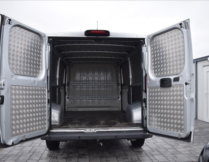 Fiat Ducato Skříň 2,3 l 109 kw