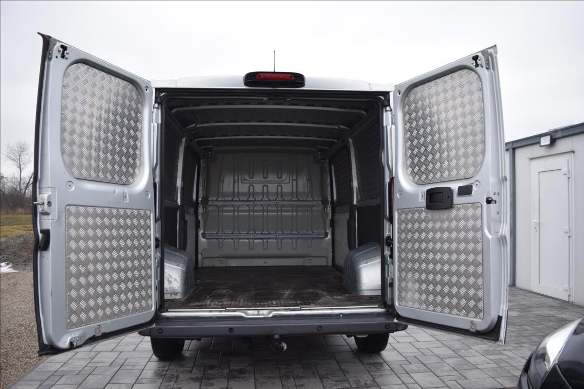 Fiat Ducato Skříň 2,3 l 109 kw