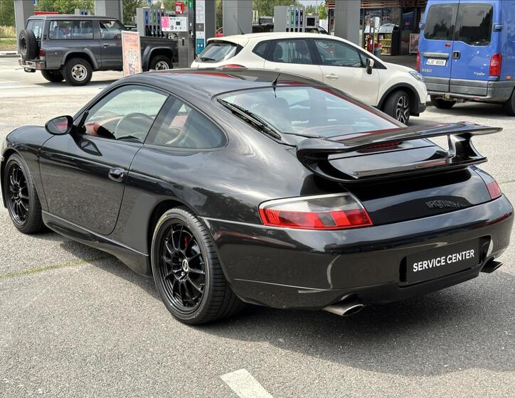 Porsche 911 Kupé 3,4 l 221 kw