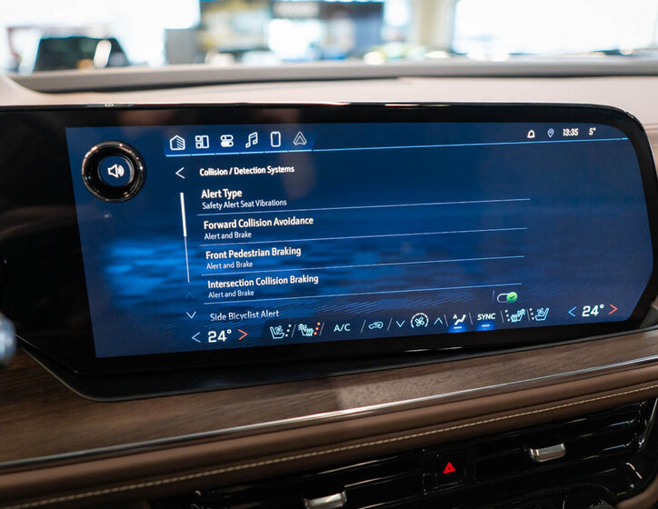 Chevrolet Tahoe SUV 6,2 l 313 kw