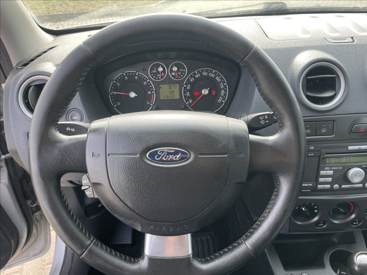 Ford Fusion Kombi 1,4 l 59 kw